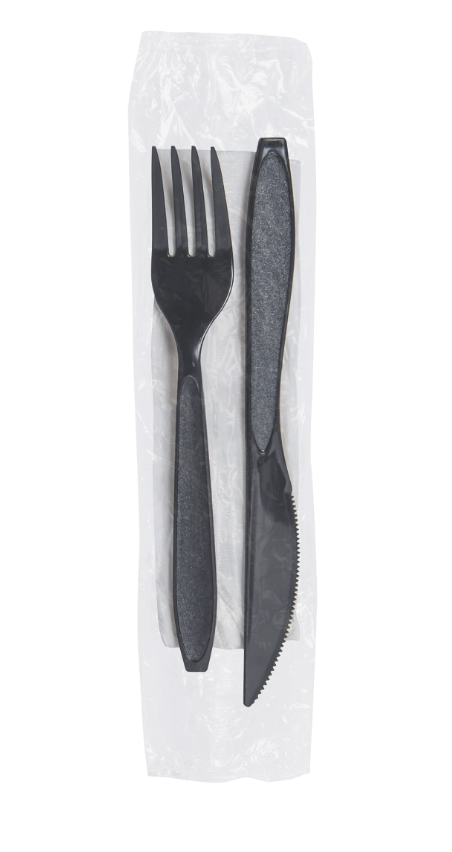 Kit de cubiertos de PS negro con tenedor, cuchillo y servilleta