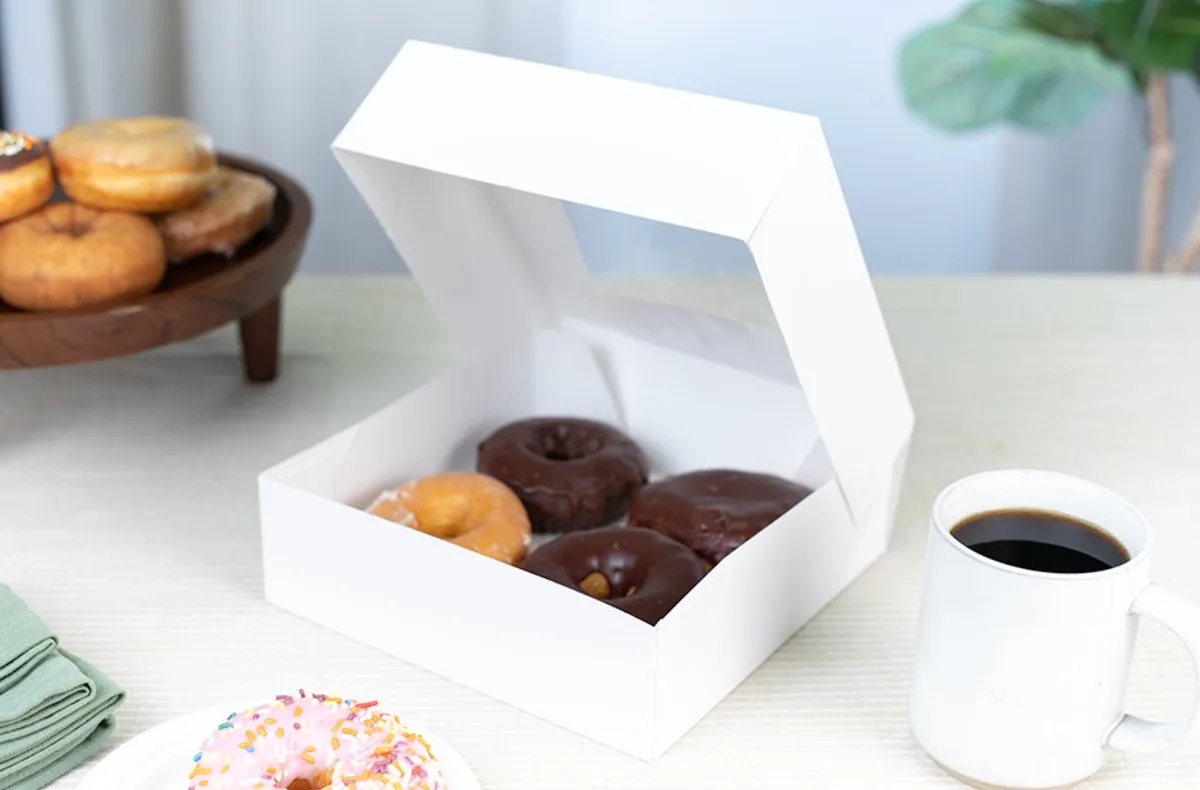 Caja para Panadería con Ventana 8X8X2-1/2"