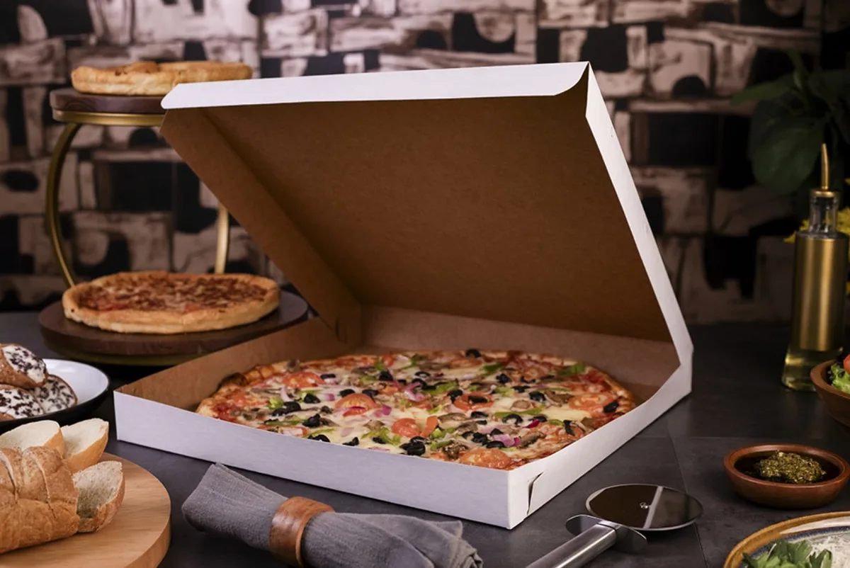 Caja para Pizza de Cartoncillo 16″ × 16″
