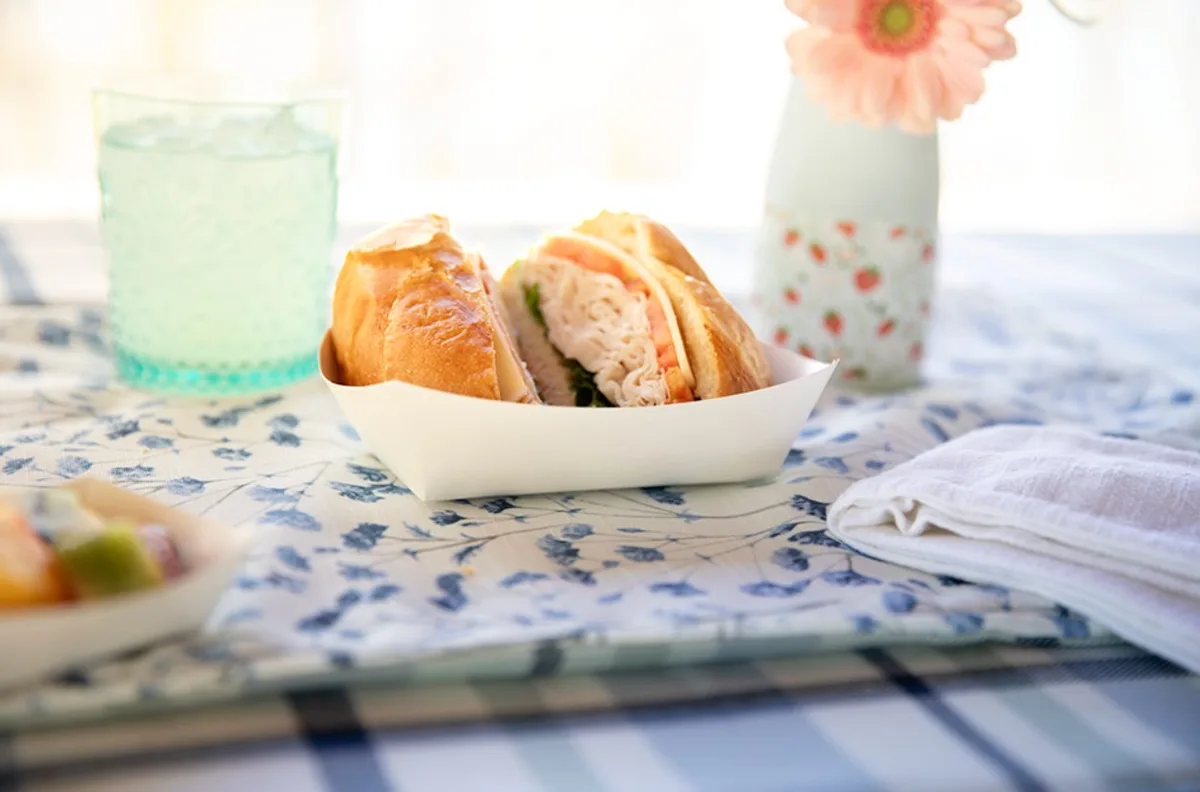 Charola Blanca para Alimentos #200