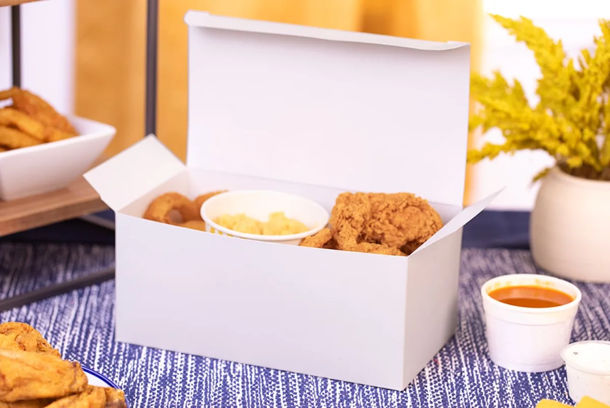 Caja Blanca para Comida con Tapa Tipo Pestaña
