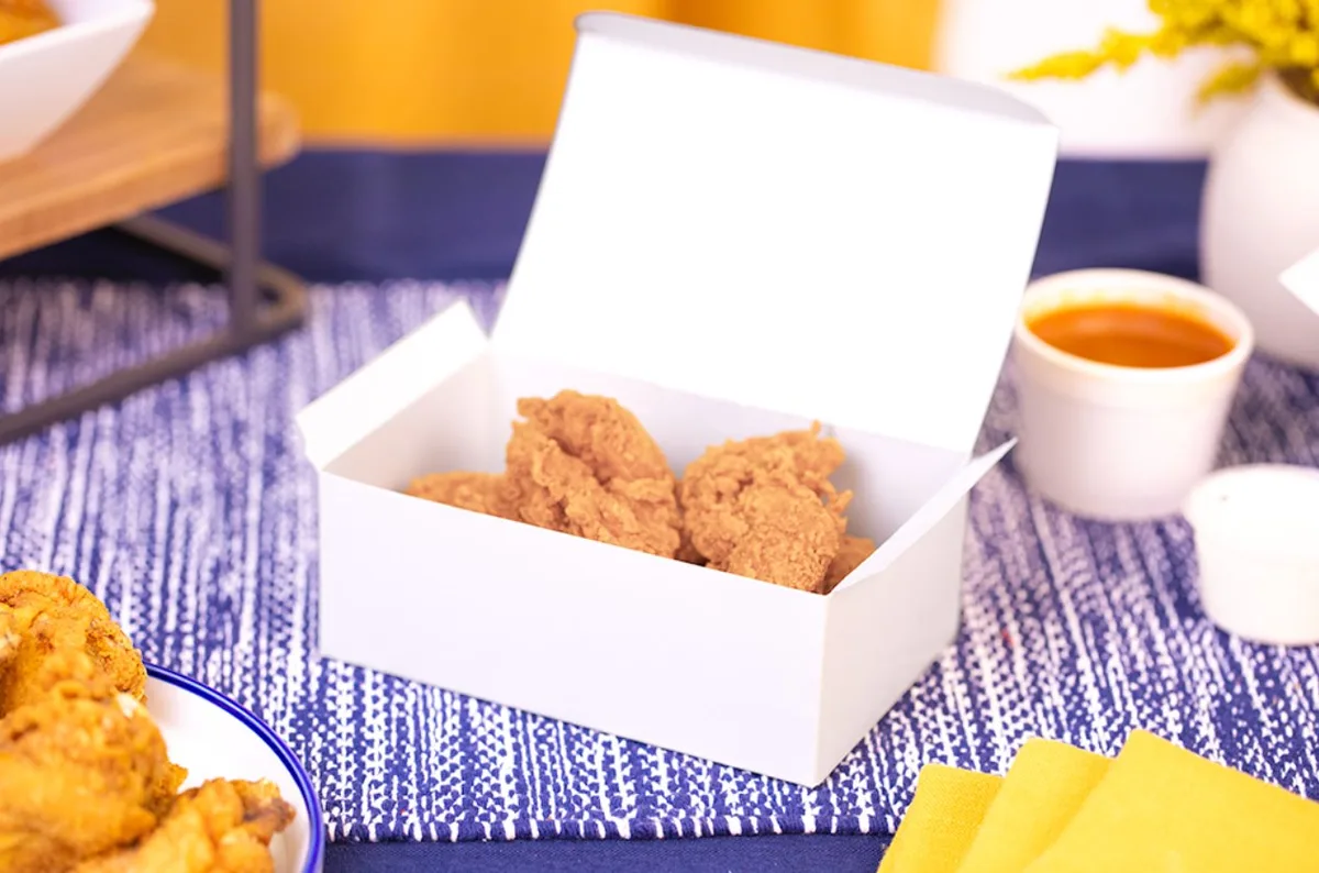 Caja Grande para Snacks con Tapa Tipo Pestaña