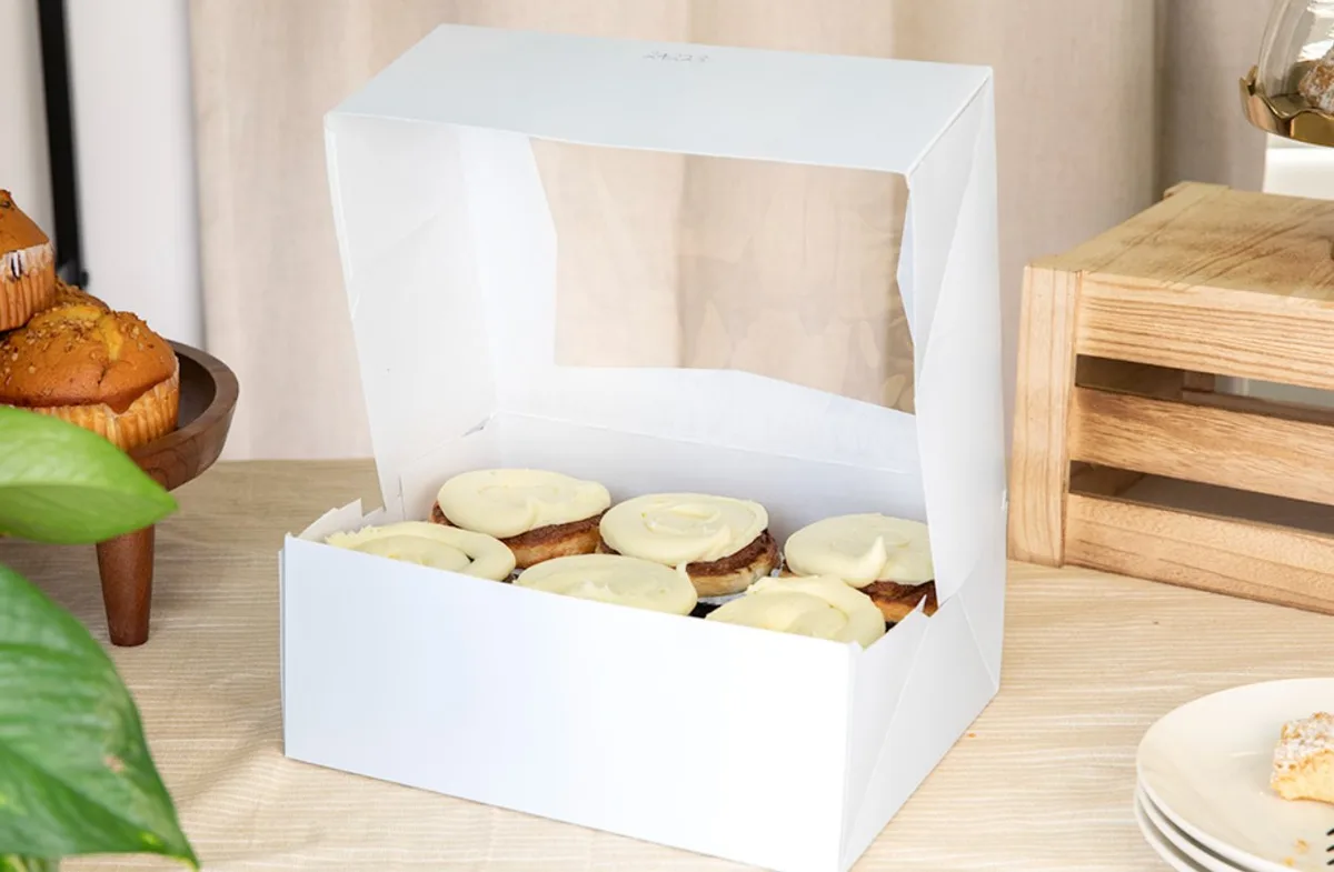 Caja para Panadería con Ventana 10-1/4x8x4"