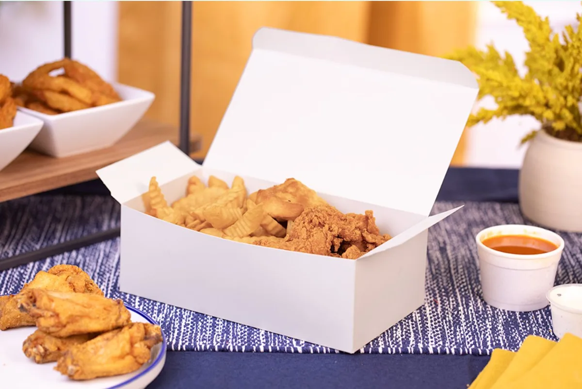 Caja Grande para Lunch con Tapa Tipo Pestaña