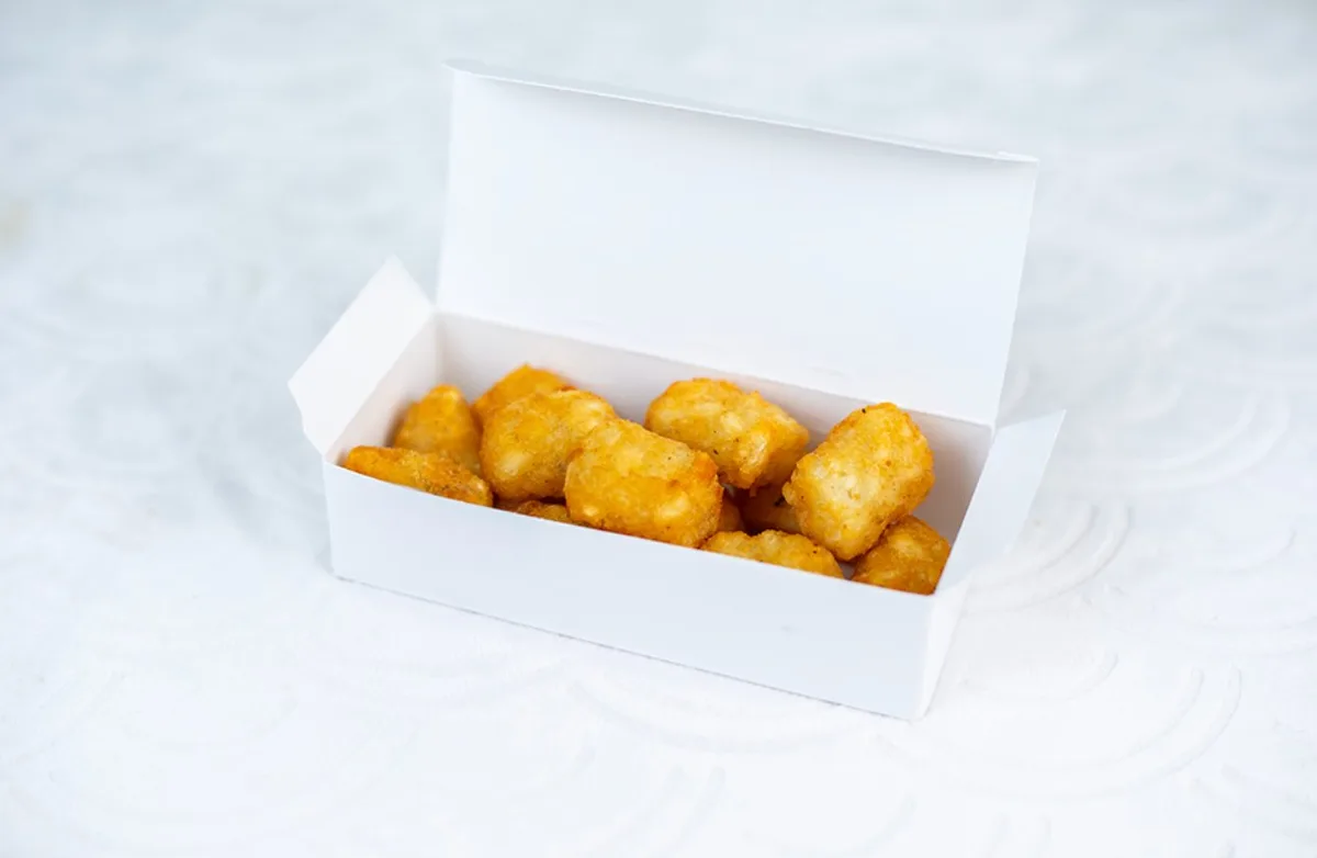 Caja Pequeña para Snacks con Tapa Tipo Pestaña